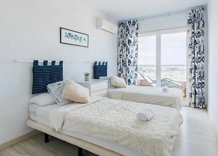 Sea And Sun Punta Prima Apartment